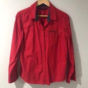 Tommy Hilfiger women. Red shirt size Large
